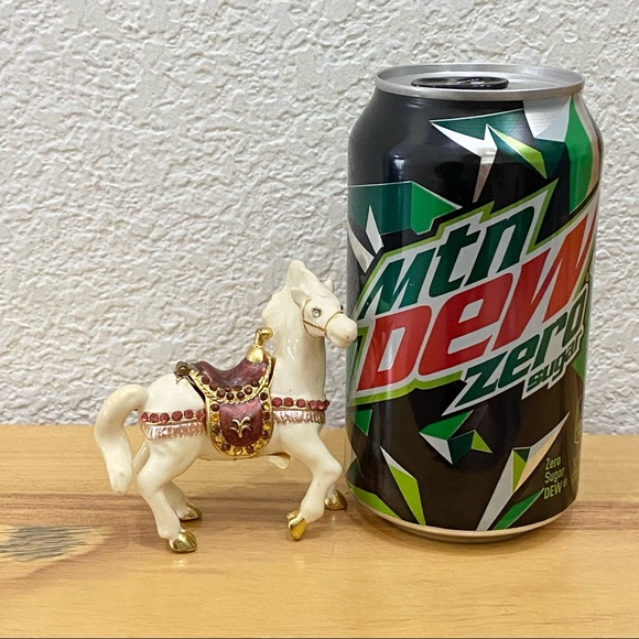 Objet d Art Form Work of Art White Horse Rhinestone Enamel Trinket Box - Picture 2 of 12